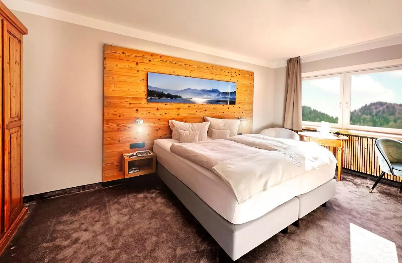 Hotel Berlin Tegernsee Rottach-Egern 0*,  Germany